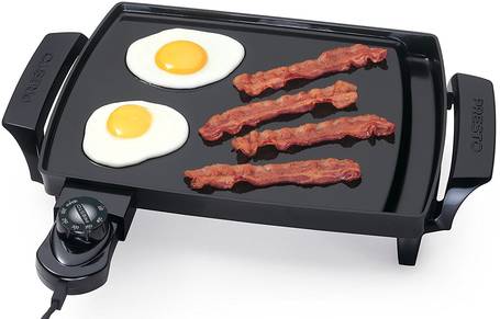 Presto-07211-Liddle-Griddle-In-Use-topelectricgriddles.com