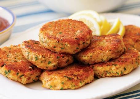 Electric-Griddle-Dinner-Recipes-Crab-Cakes-topelectricgriddles.com