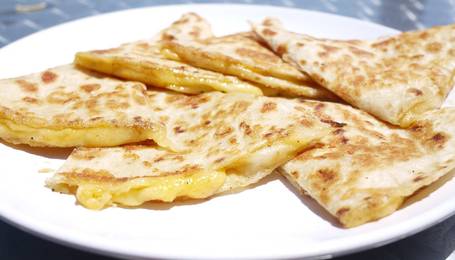 Electric-Griddle-Dinner-Recipes-cheese-quesadillas-topelectricgriddles.com