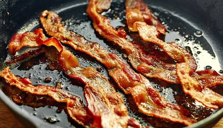 Can-You-Cook-Bacon-on-a-Griddle