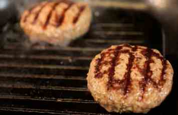 what-temperature-do-you-cook-hamburgers-on-a-griddle