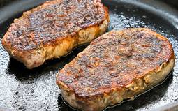 8 Helpful Tips For Cooking Pork Chops On A Griddle